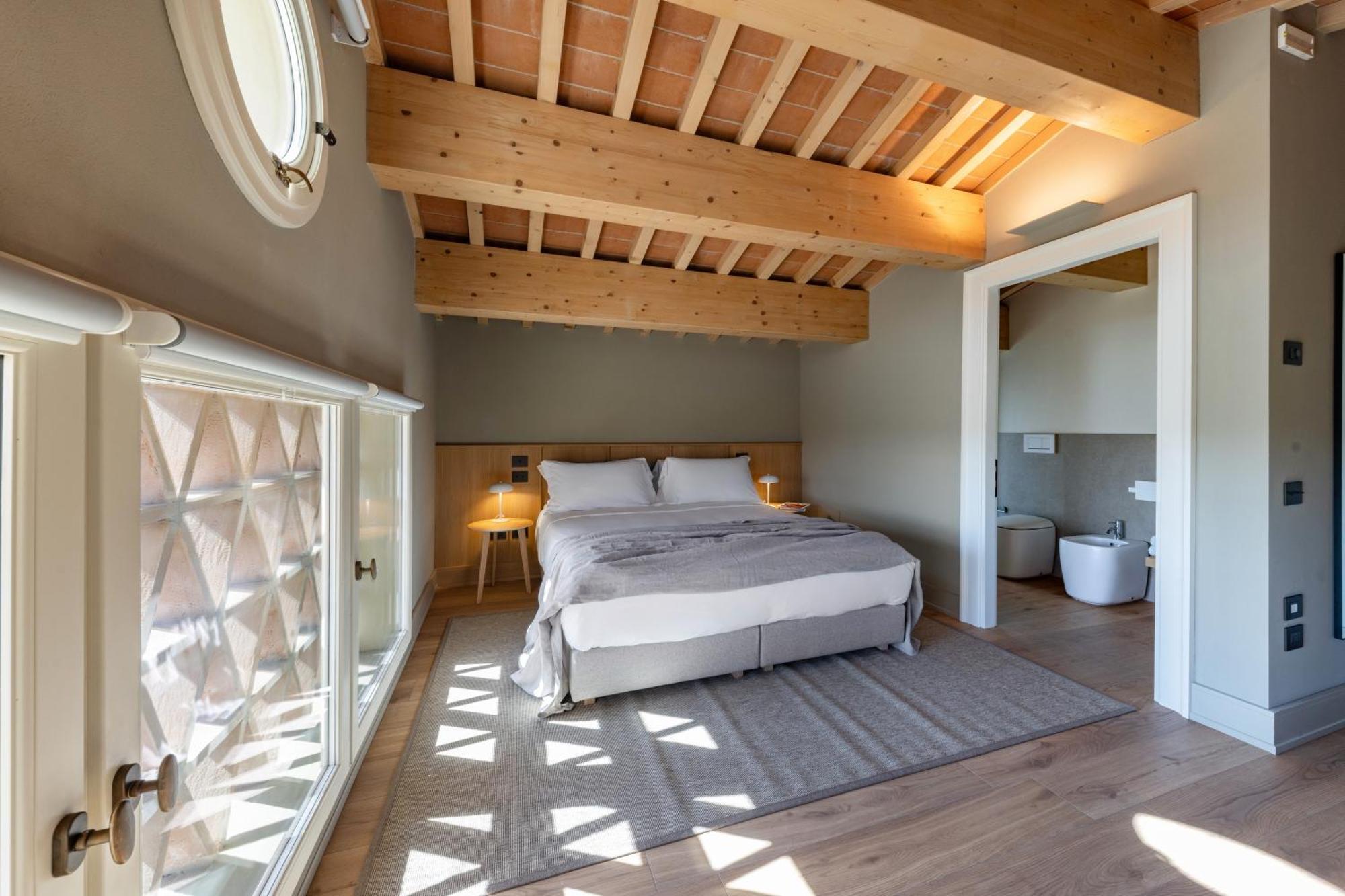 Colle Alberti Country House チェッレート・グイーディ エクステリア 写真